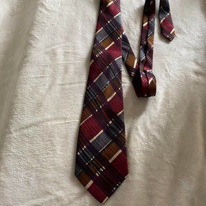 EUC Vintage Eminente Handmade Polyester Tie